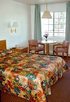 Hotel On The River 4*